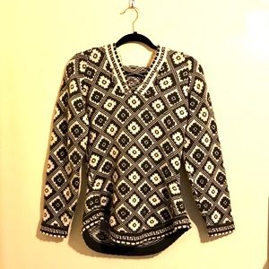Handmade Peruvian pullover